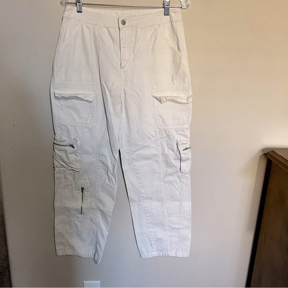 Cali 1850 White Modern Tech Look Wide Leg Baggy Cargo Pants - Picture 3 of 7